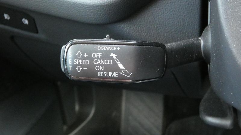 Škoda Octavia Combi 2,0 TDI Style DSG 110 kW - fotka 11 z 25