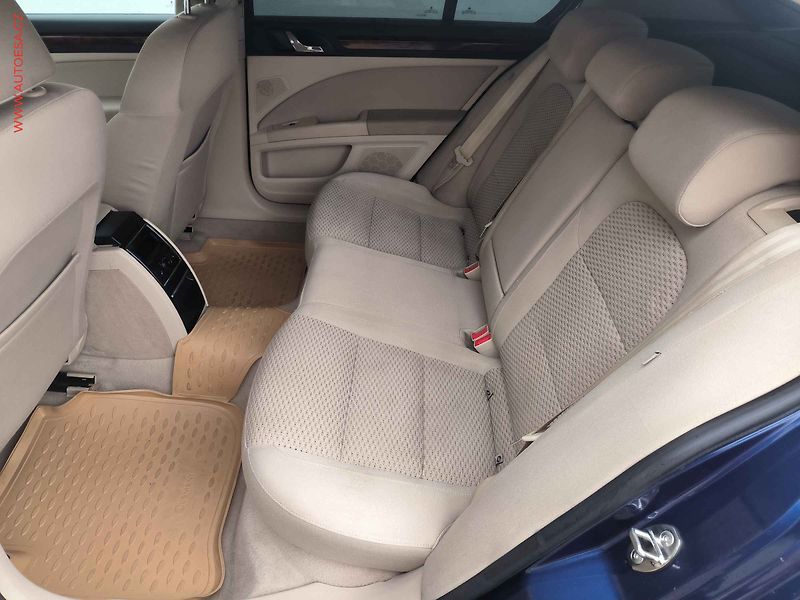 Škoda Superb (2009) 2.0TDi 4x4, ČR, Elegance - fotka 11 z 19