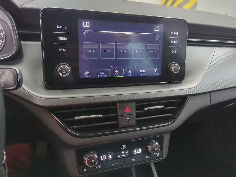 Škoda Scala (2023) 1.5 TSI Ambition Comfort DSG  - fotka 7 z 8