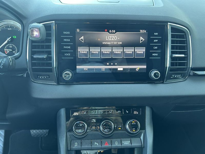 Škoda Karoq Style 1.5 TSI /110kW 7st.aut.D - fotka 19 z 26