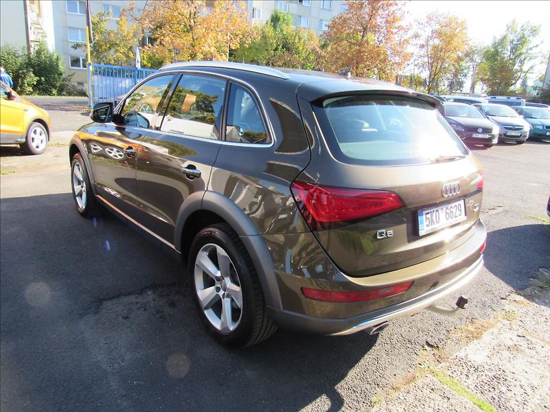 Audi Q5 2,0 TDi 140kW Quattro - fotka 4 z 30
