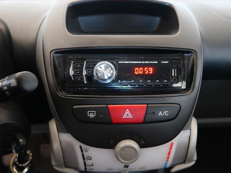 Citroën C1 (2008) 1.0, po STK, dobrý stav - fotka 12 z 14