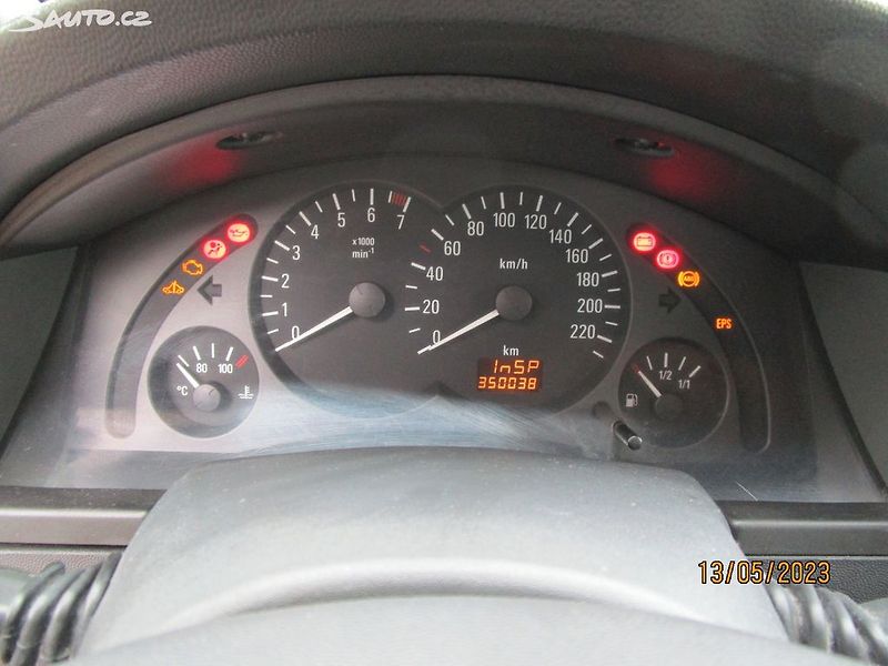 Opel Meriva 1,4-66KW-KOUPEN V ČR - fotka 13 z 16