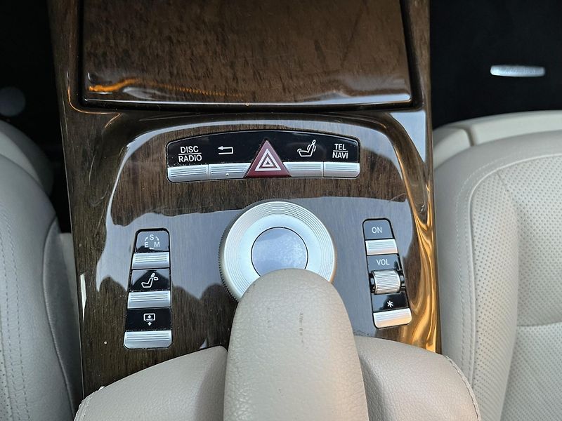 Mercedes-Benz Třídy S (2013) 500 4Matic - fotka 24 z 42