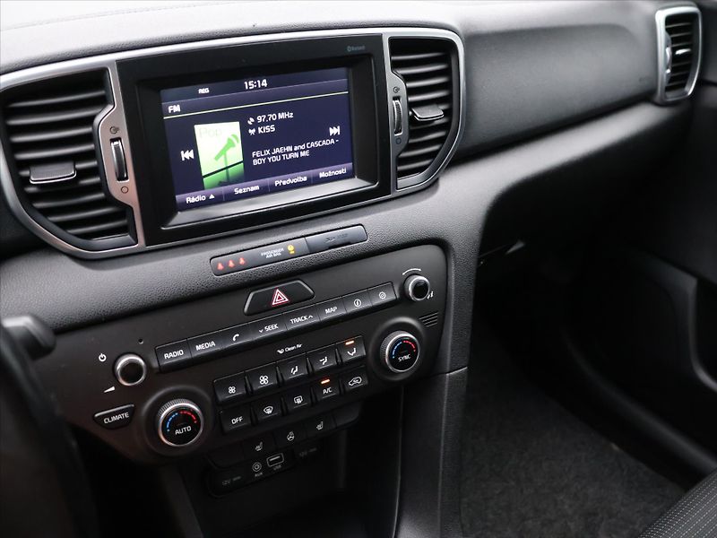 Kia Sportage 1,7 CRDi 85kW CZ Aut.klima - fotka 21 z 34