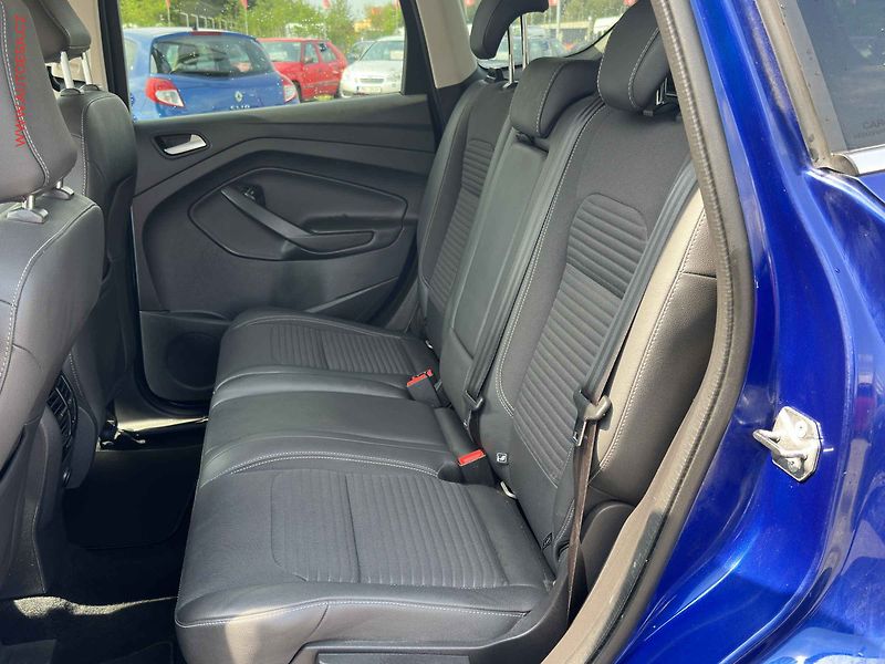 Ford Kuga (2018) 1.5 EB, ČR, LED, navi, park - fotka 10 z 17