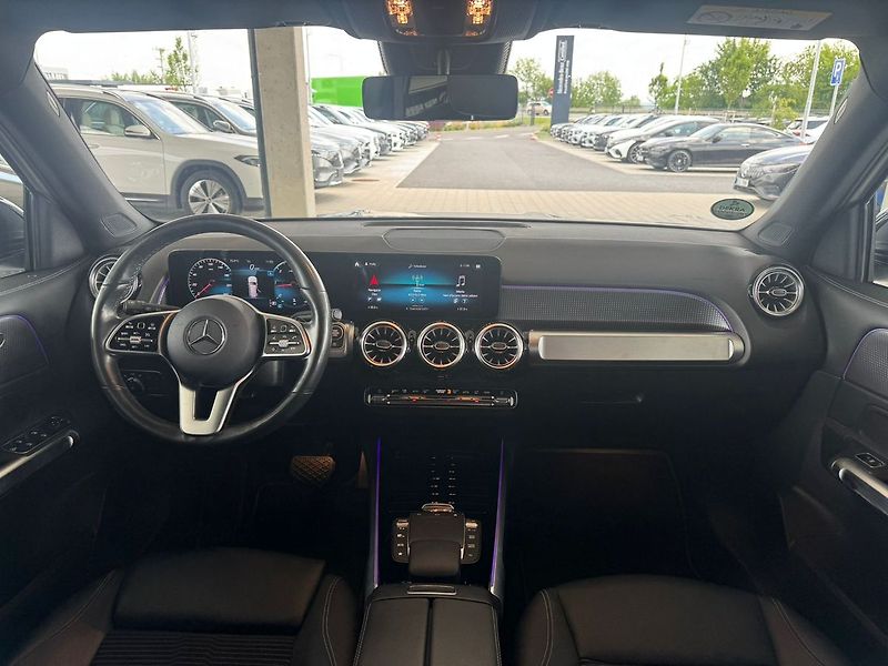 Mercedes-Benz GLB D 4MATIC - fotka 12 z 21