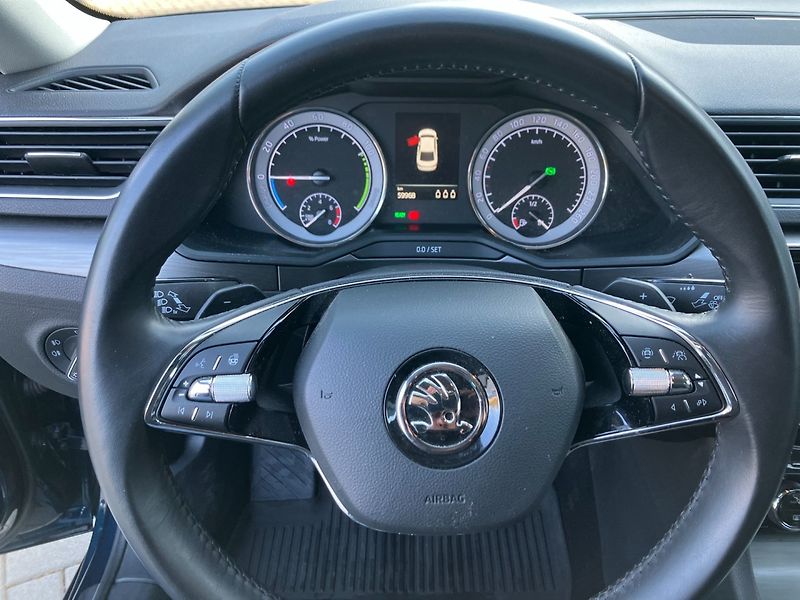 Škoda Superb (2020) IV 1.4PHEV 160 STYLE DSG - fotka 25 z 37