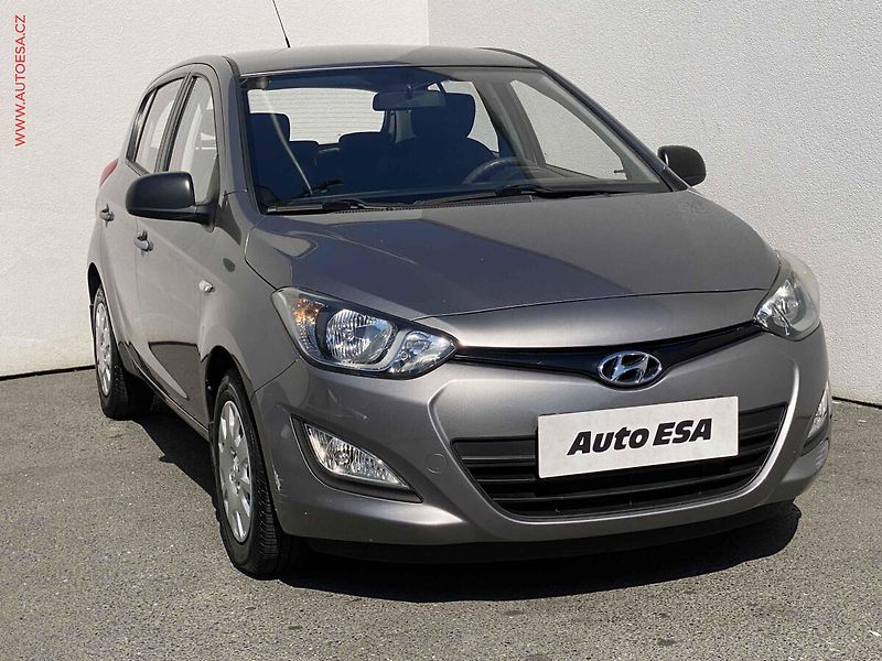 Hyundai i20 (2013) 1.2i, 1.maj,ČR, AC, 1 - fotografie inzerátu