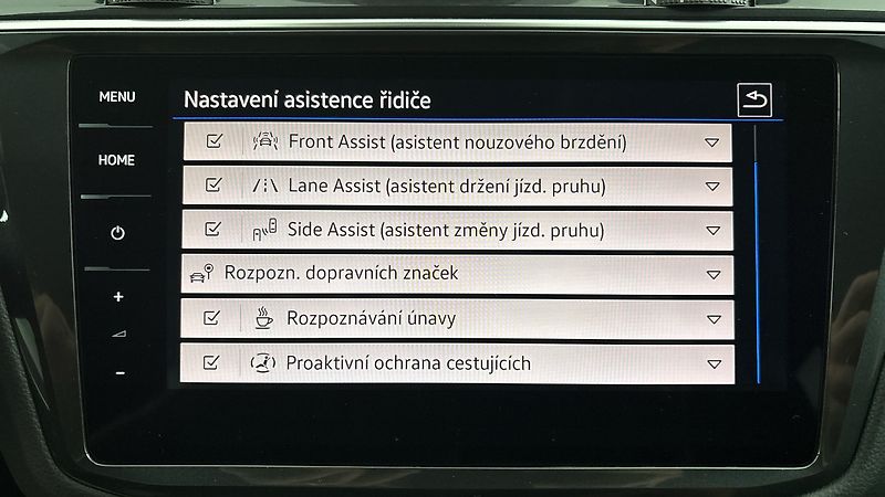 Volkswagen Tiguan 1.4 TSI PHEV DSG R-Line - fotka 26 z 33