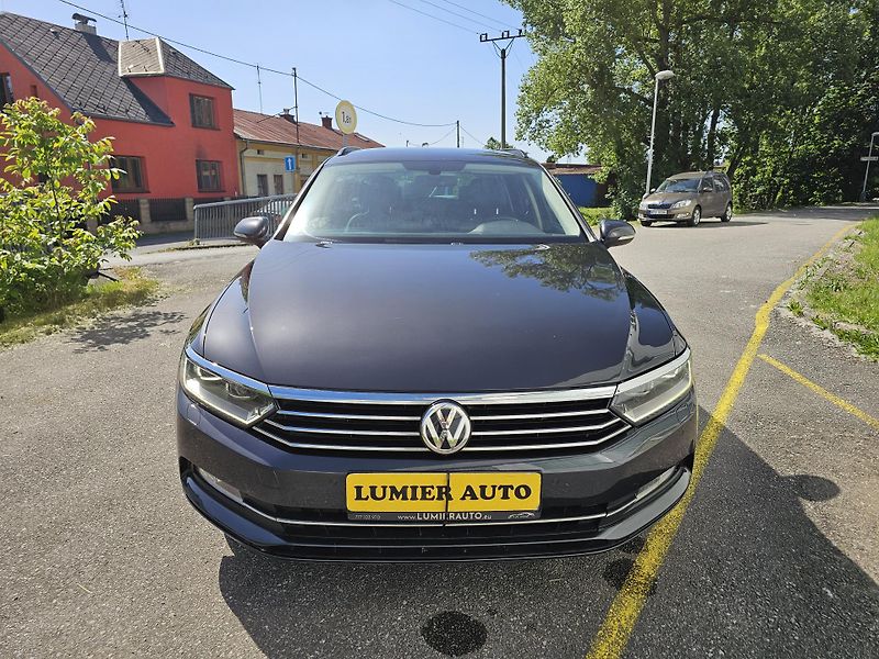 Volkswagen Passat Variant (2018) 1.6TDI  TAŽNÉ, FULL LED - fotka 8 z 16