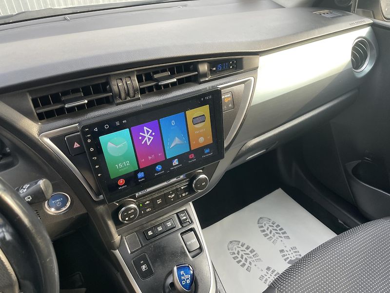 Toyota Auris 1.8i 16v HYBRID AUT NAVI CAM!! - fotka 163 z 166