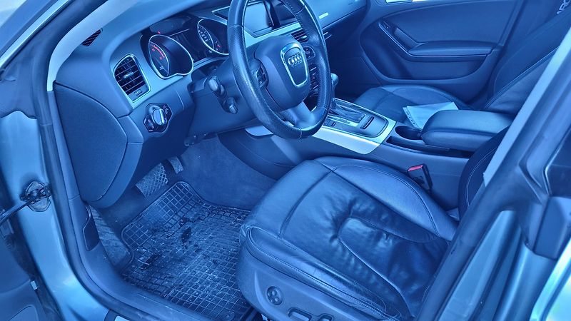 Audi A5 3,0 TDI QUATTRO 176 KW - fotka 17 z 24