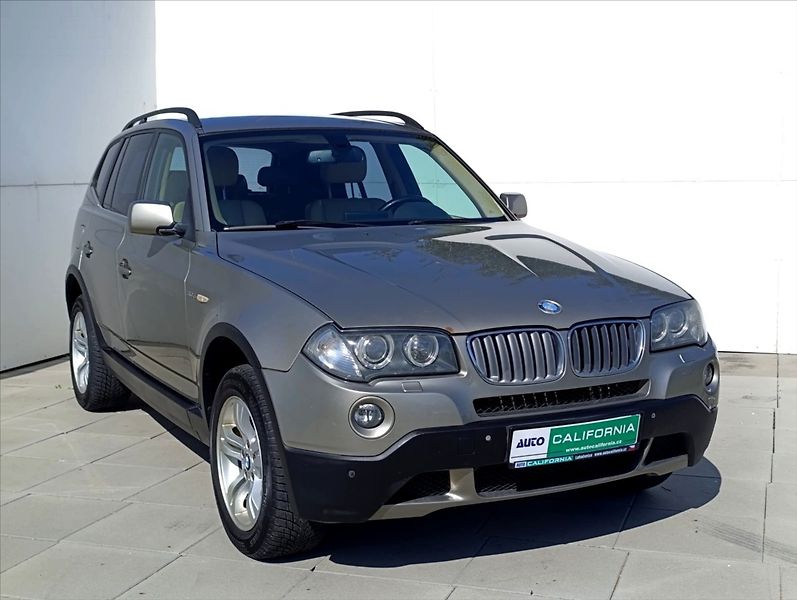 BMW X3 3,0 d aut 4x4 Kůže 1majitel ČR - fotka 4 z 36