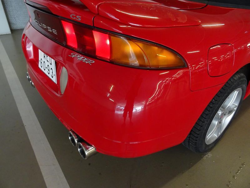 Mitsubishi Eclipse (1996) 2,4 SPYDER - fotka 28 z 32