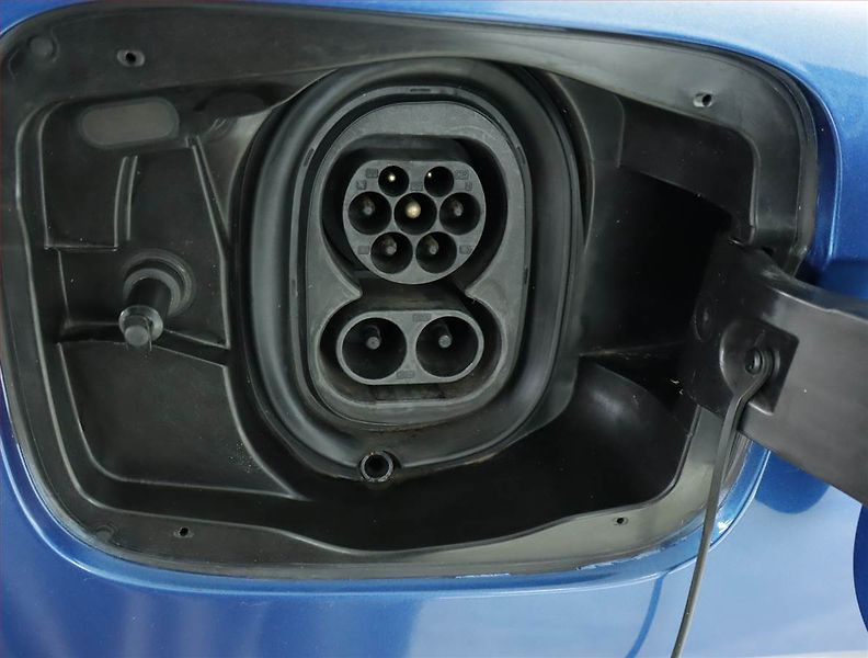 Škoda Enyaq (2023) iV 80 (82 kWh), SoH 92% - fotka 18 z 19