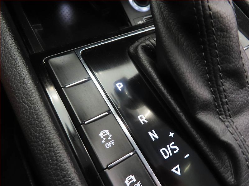 Škoda Superb (2018) Style 2.0 TDI, 4X4, Automat - fotka 12 z 14