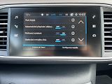 Peugeot 308 (2019) SW 1.5HDi 96kW Allure! - náhled 28