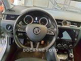 Škoda Octavia (2018) 2.0TDI 4x4, ČR, Style, navi - náhled 2