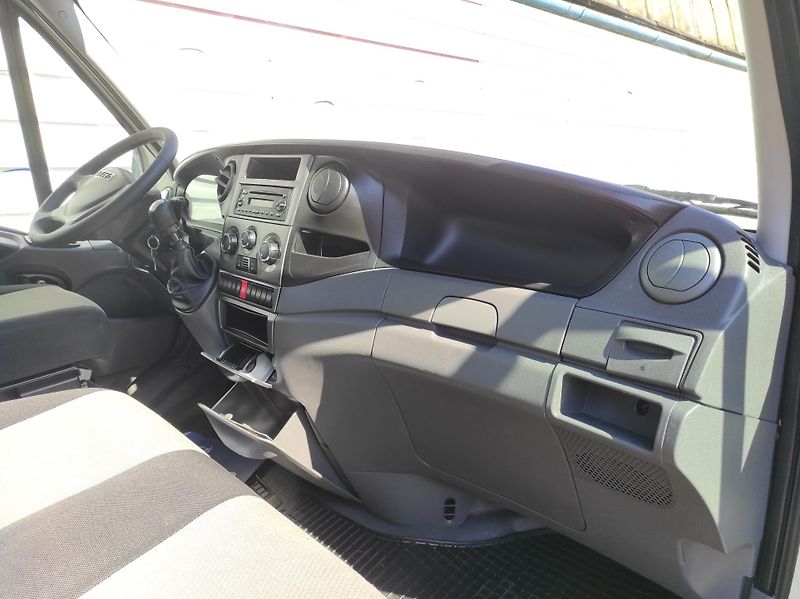 Iveco Daily 3,0 35S18 HÁK,nosič kontejneru - fotka 15 z 23