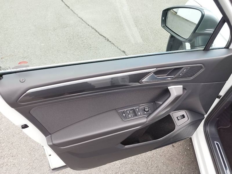 Volkswagen Tiguan Allspace (2021) Highline,2.0 TDI,147kW,DSG,4Mo - fotka 16 z 25