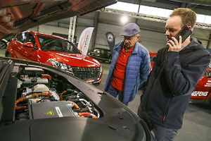Autosalon Kola 2023 v Lysé v pátek 3. listopadu.