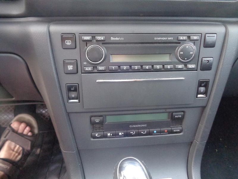 Škoda Superb 2,0 TDI - fotka 10 z 11