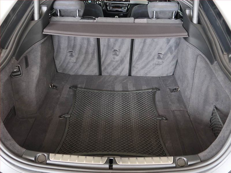 BMW Řada 4 (2017) M Paket 430i xDrive - fotka 13 z 13