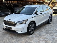 Škoda Enyaq (2023) 80, SOH 95%, tazne, TČ, - fotografie inzerátu