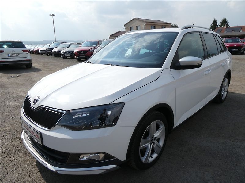 Škoda Fabia 1,2 TSi SCOUT 2x kola,1.majite - fotka 3 z 43