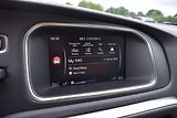 Volvo V40 (2016) 2.0i T2 90kw INSCRIPTION MANUÁ - náhled 26