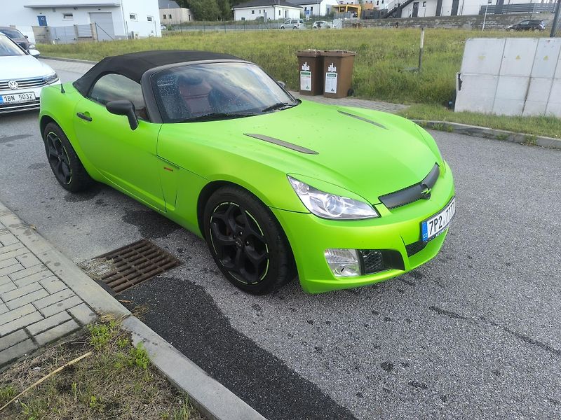 Opel GT 2.0T,KRÁSNÉ,PO GO SERVISE,CENA - fotka 8 z 45