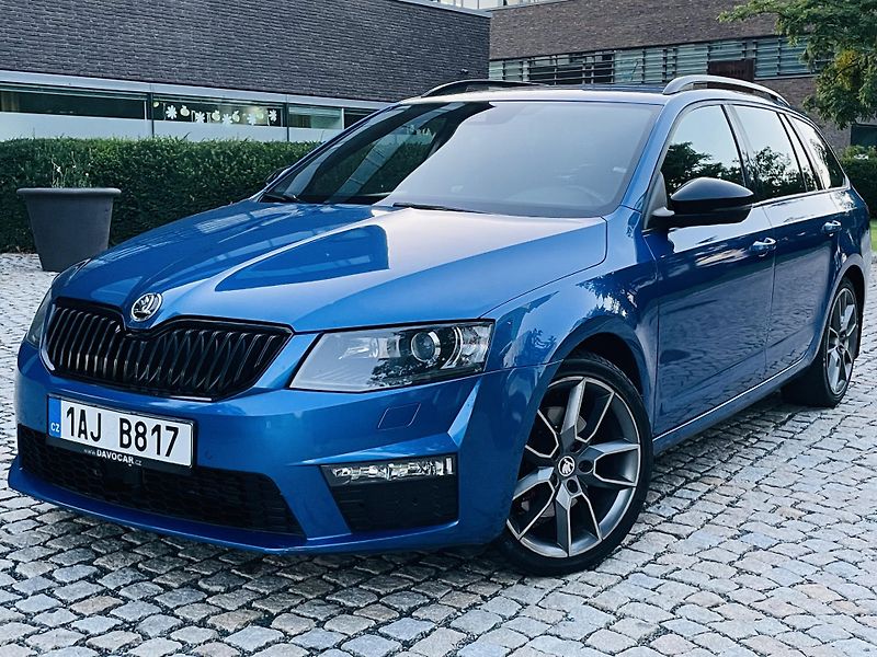 Škoda Octavia 2.0TDI VRS AUTOMAT SENZORY LED - fotka 1 z 45