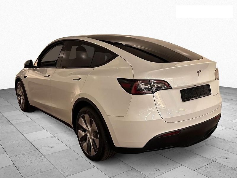 Tesla Model Y LONG RANGE DUAL MOTOR TZ 94,0% - fotka 3 z 9