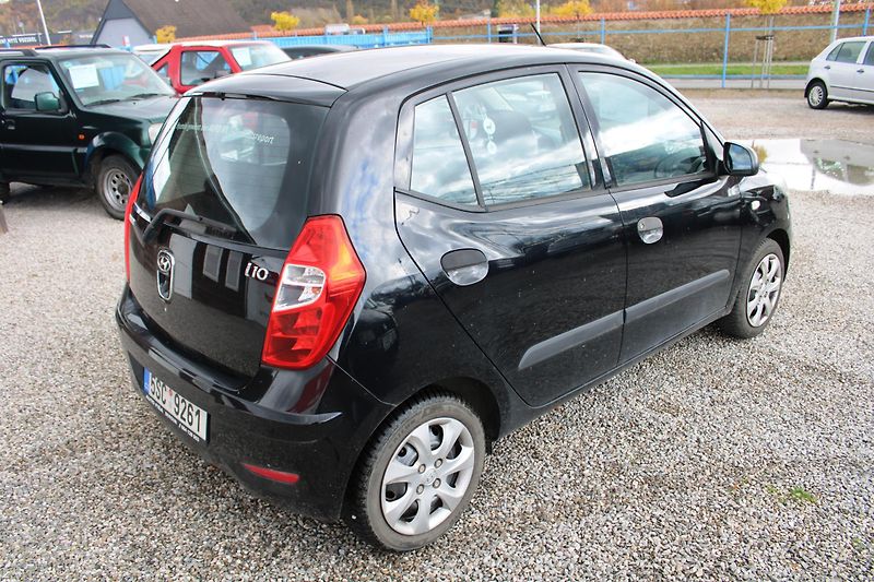 Hyundai i10 (2011) 1,1i EL.OKNA SERVO CENTRÁL - fotka 7 z 15