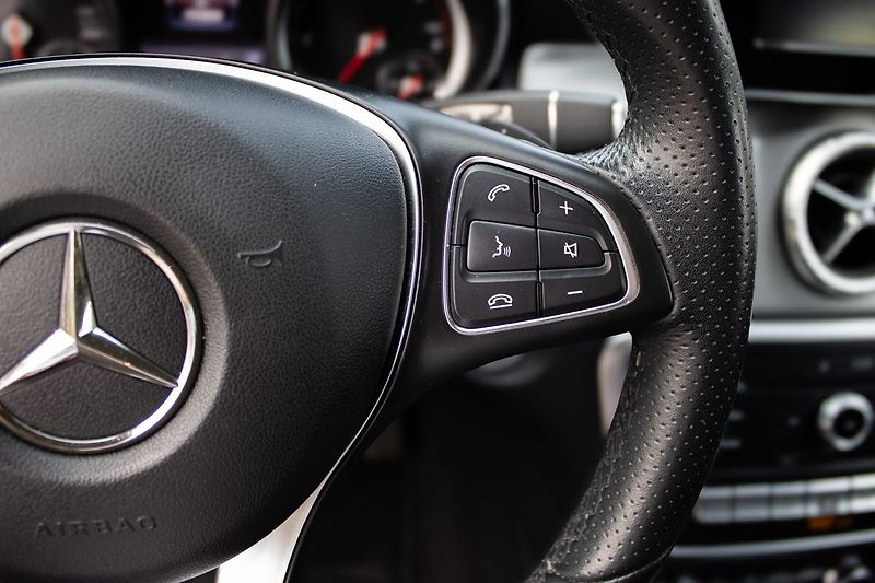 Mercedes-Benz CLA Doložitelný servis, 180, 80 kW - fotka 28 z 36