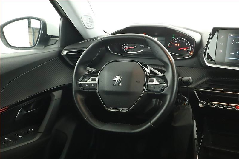 Peugeot 2008 (2020) 1.2 PureTech, ČR,1.maj - fotka 8 z 14
