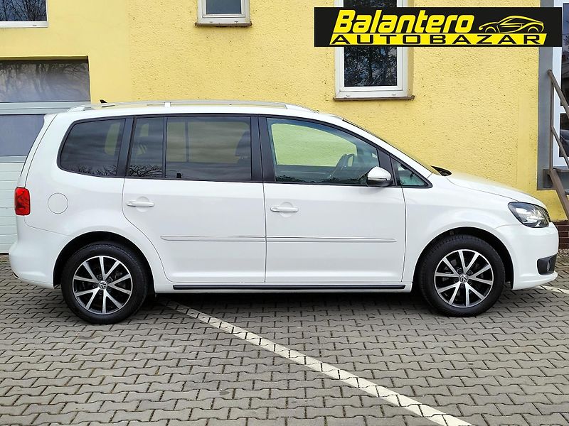 Volkswagen Touran 1,4 DSG Highline, nové ROZVODY - fotka 9 z 46