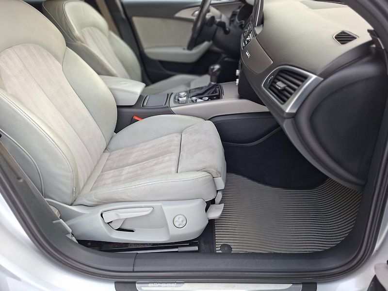 Audi A6 Allroad (2014) 3.0TDI 150kW S-TRONIC -VÝBAVA - fotka 31 z 47