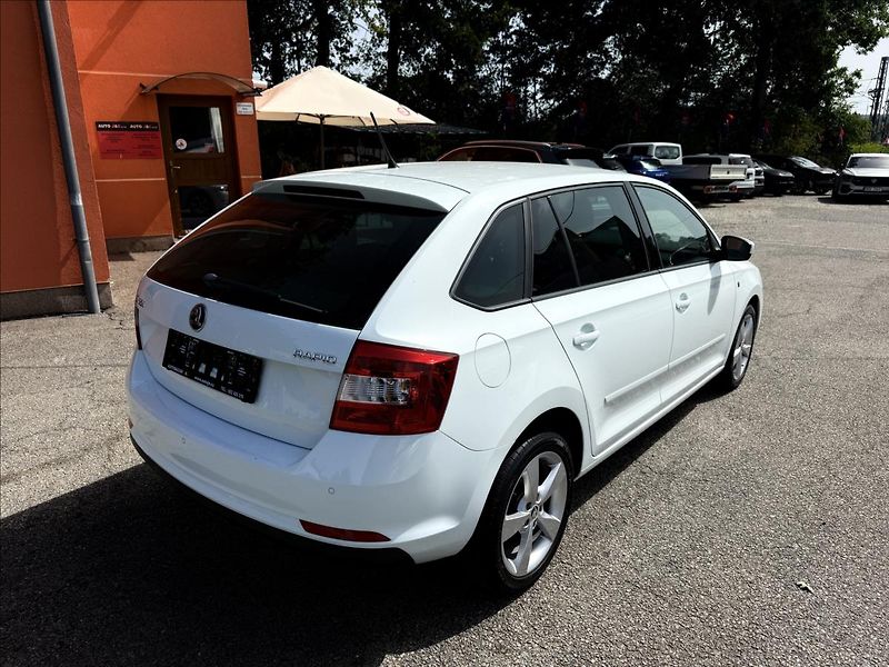 Škoda Rapid 1,2 TSi - fotka 5 z 26