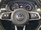 Volkswagen Passat (2017) R-Line 2.0 TDI, Automat, Kůže - náhled 17