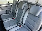 Volkswagen Touran (2011) 1.4TSI STYLE! Tažné! Navi! - náhled 20