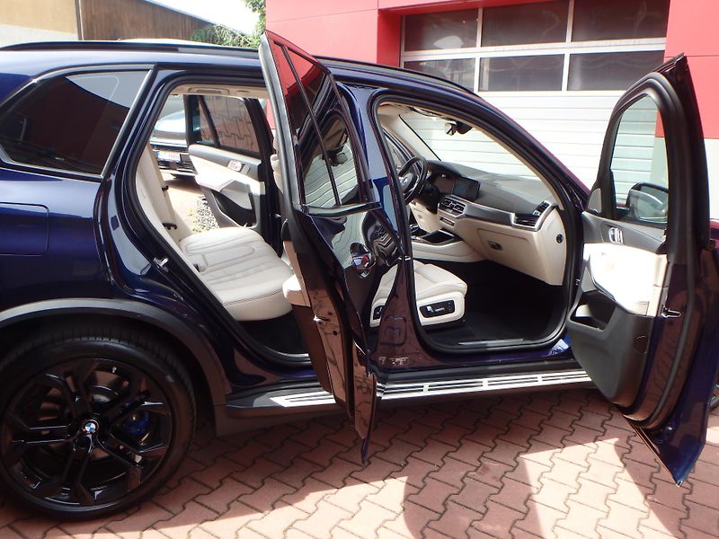 BMW X5 (2019) 3.0 da,X-Line,INDIVIDUAL,Laser - fotka 18 z 33