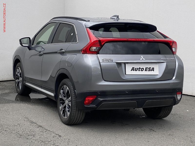 Mitsubishi Eclipse Cross (2018) 1.5T-MiVEC 2WD, Edition, AT - fotka 6 z 18