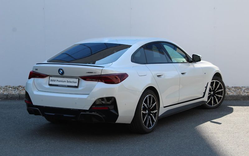 BMW i4 xDrive40 Gran Coupe - fotka 2 z 23
