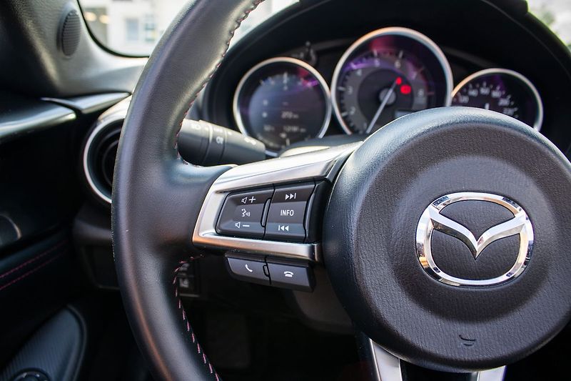 Mazda MX-5 - fotka 9 z 15