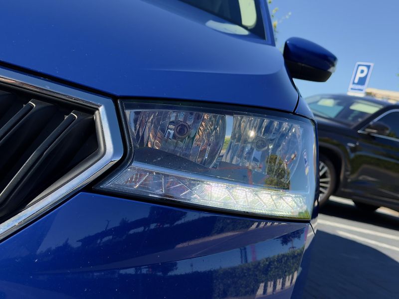 Škoda Fabia 1.0 tsi 70 kw - fotka 7 z 17