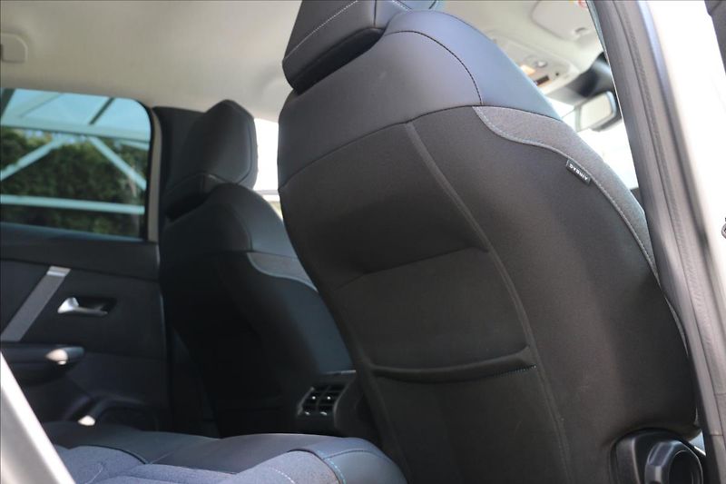 Citroën C4 1,2 1. Majitel, ČR, DPH - fotka 38 z 50