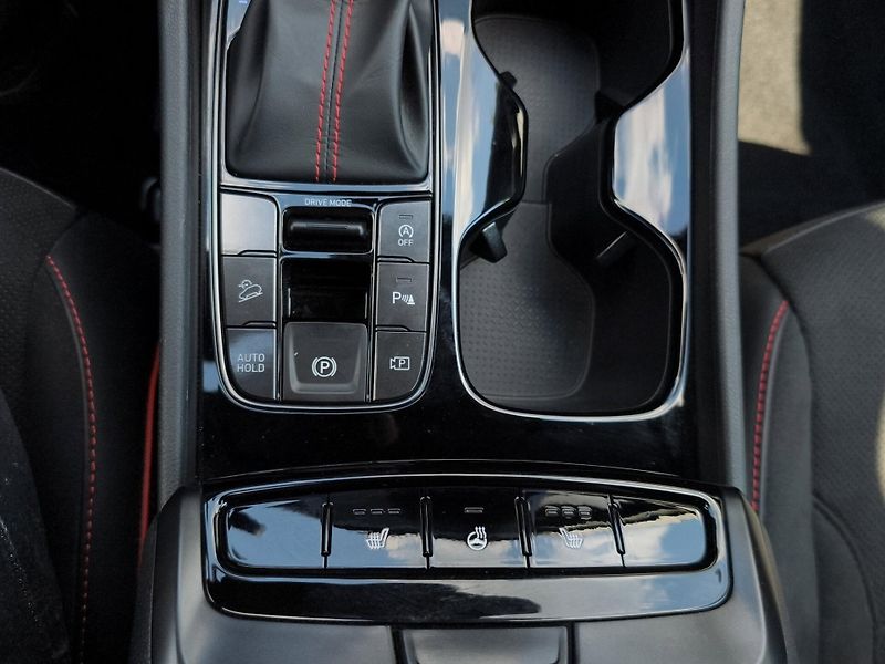 Hyundai Tucson (2022) N-line 1.6 T-GDI MHEV 110kW, Č - fotka 24 z 28