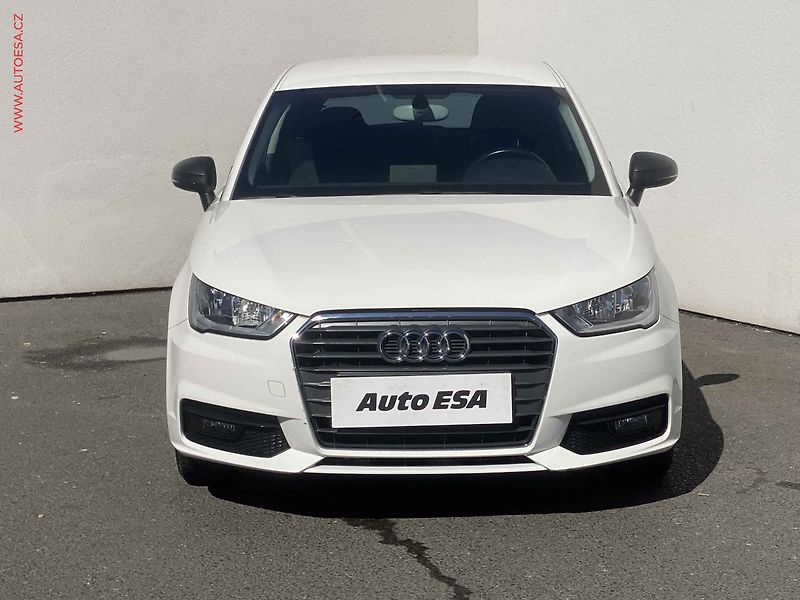 Audi A1 (2018) 1.0 TSi, 1.maj, +ALU - fotka 2 z 15